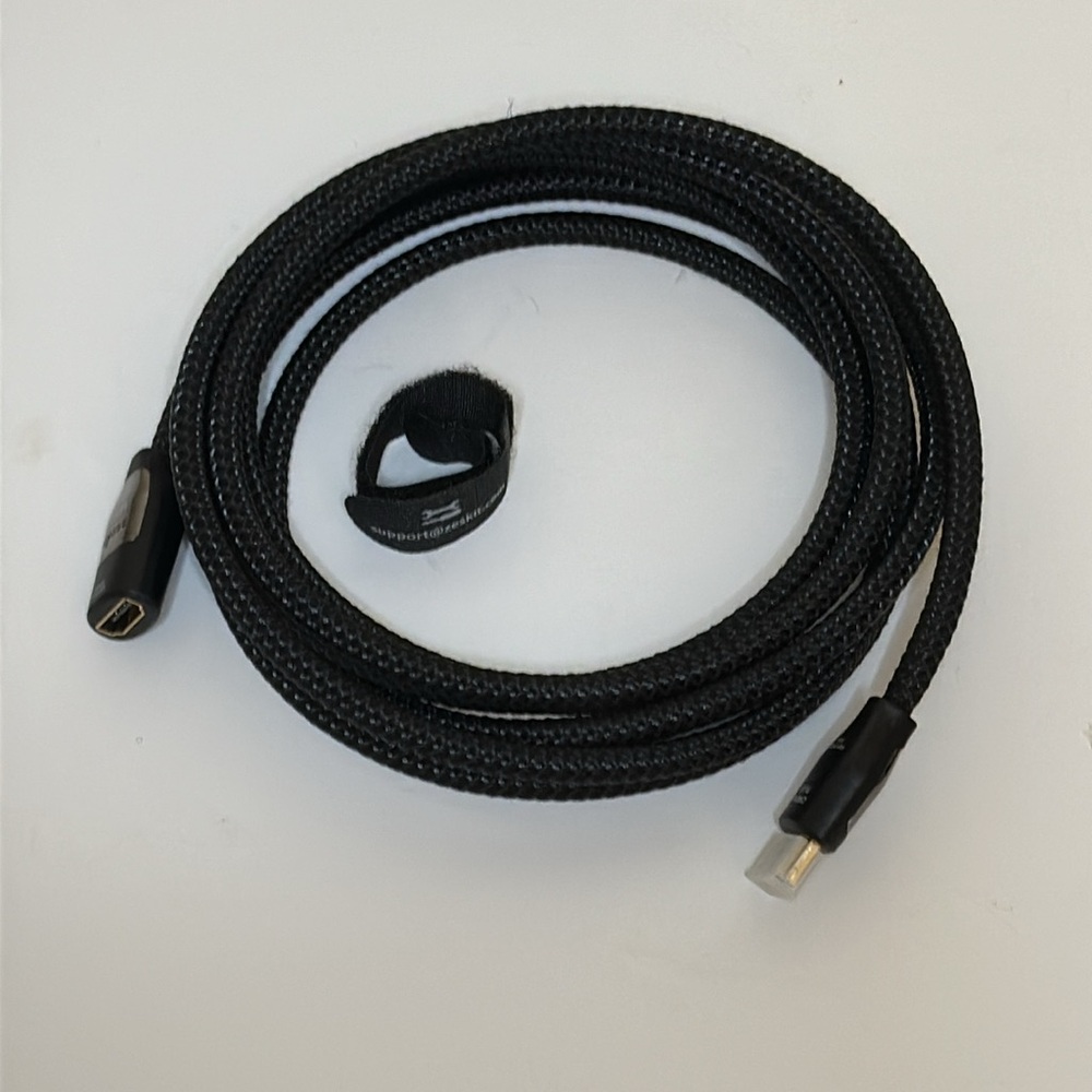 X-Tech Ultra High Speed HDMI Cable - Picture 2 of 3